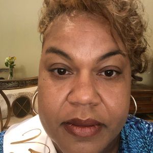 Meet your Posher, Sonya